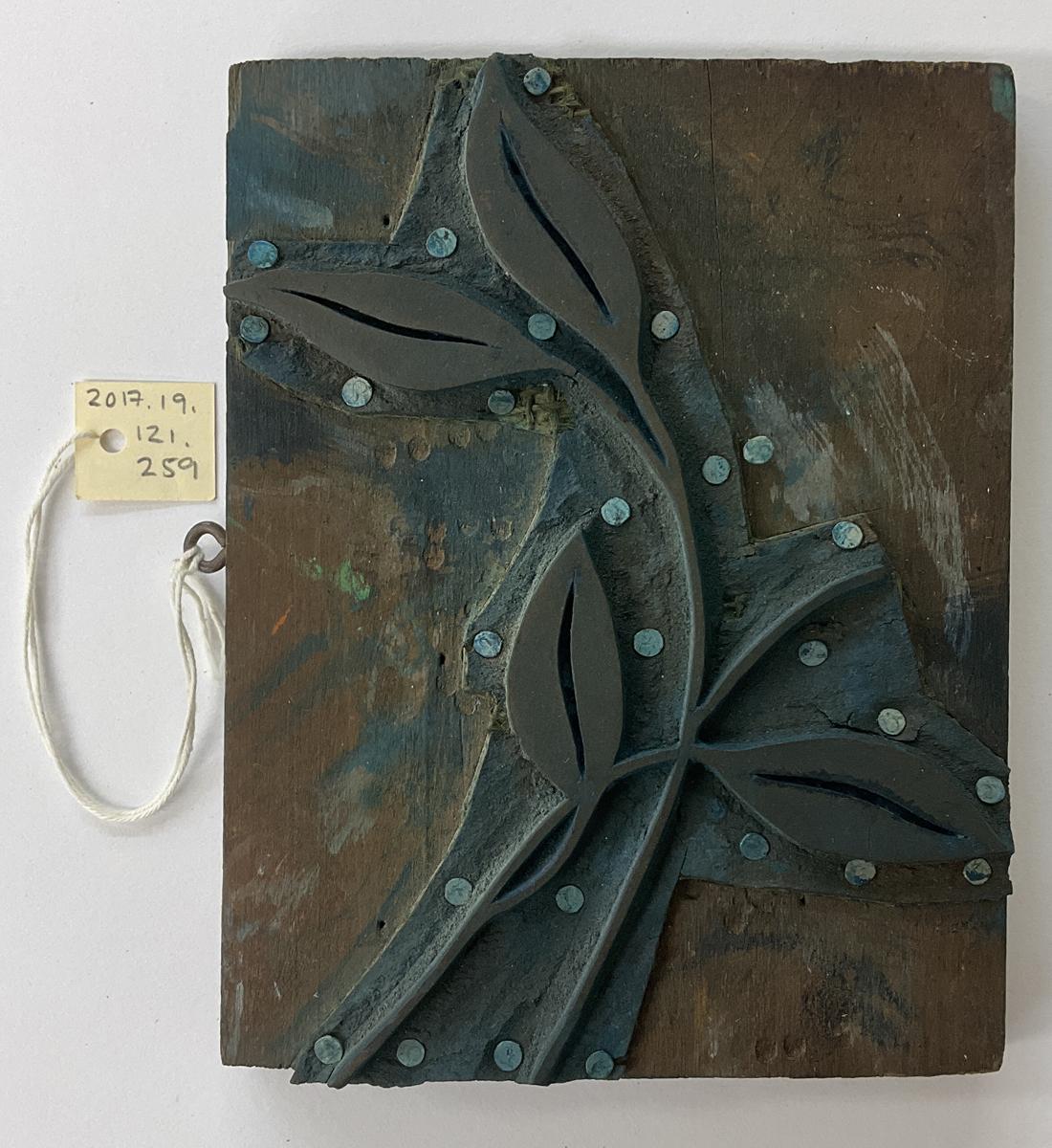 2017.0019.121.259 Tool (for textiles), Textile printing block, Reg Image, overall