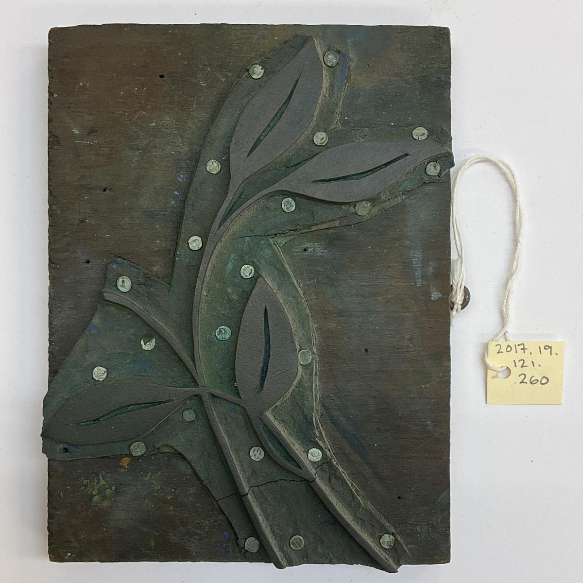 2017.0019.121.260 Tool (for textiles), Textile printing block, Reg Image, overall