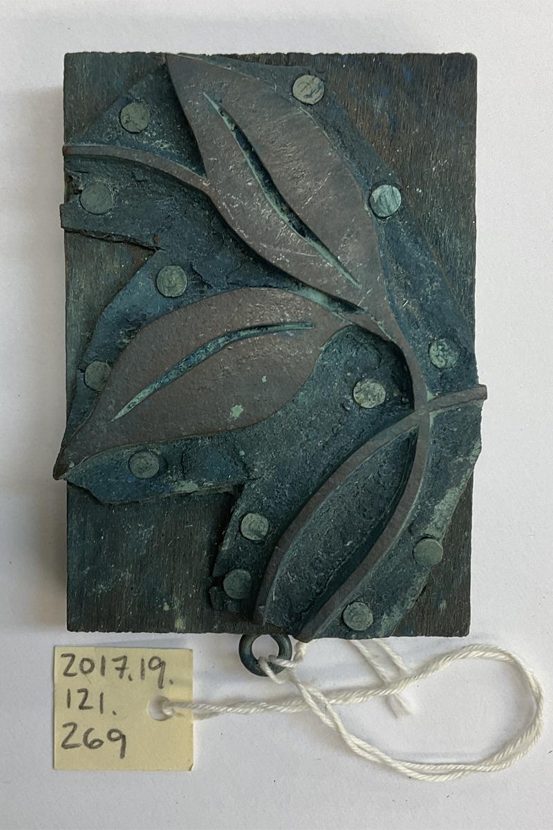 2017.0019.121.269 Tool (for textiles), Textile printing block, Reg Image, overall