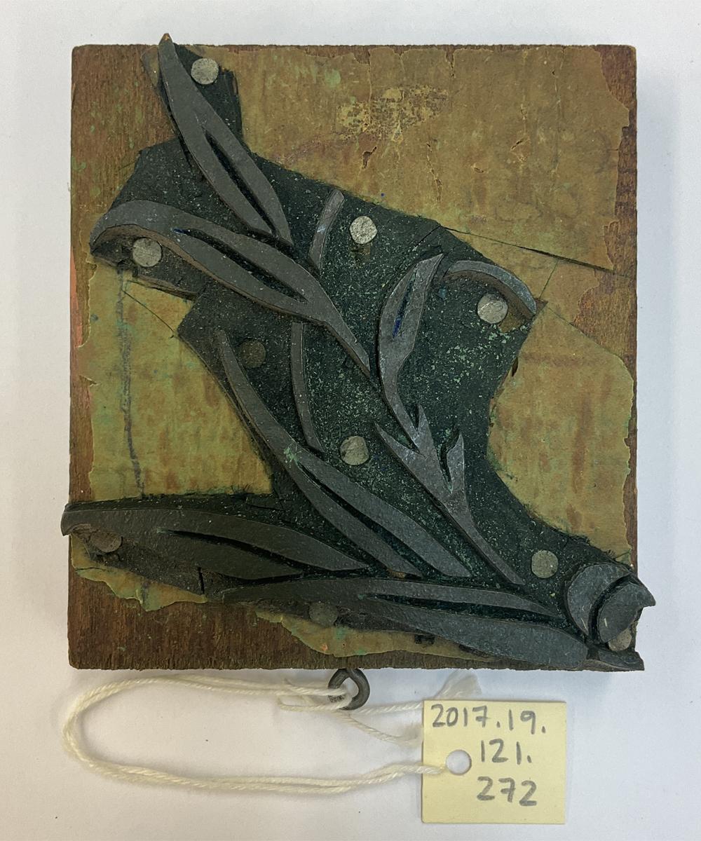 2017.0019.121.272 Tool (for textiles), Textile printing block, Reg Image, overall