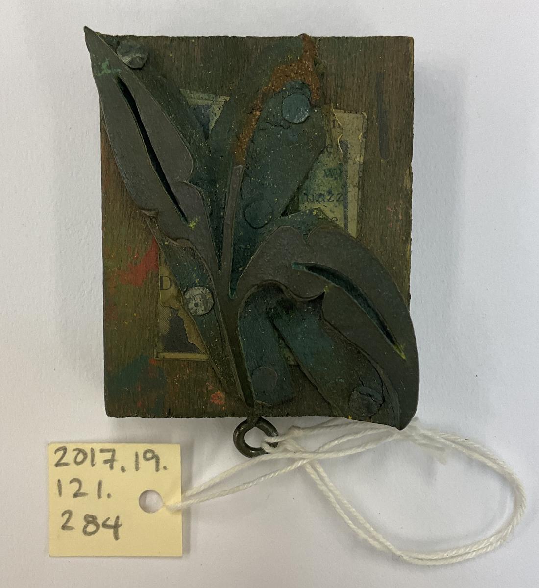 2017.0019.121.284 Tool (for textiles), Textile printing block, Reg Image, overall