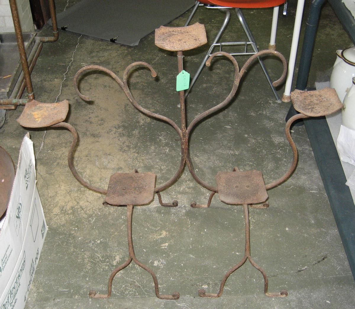 1959.1855 Plant Stand