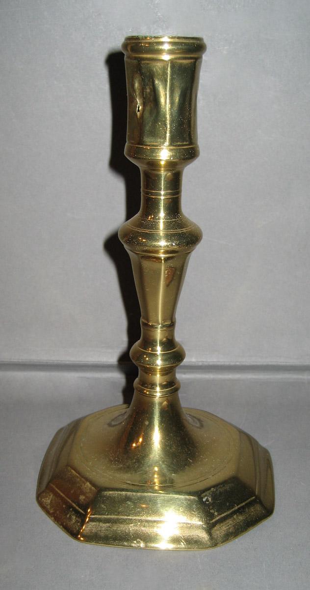 1959.1858 Candlestick