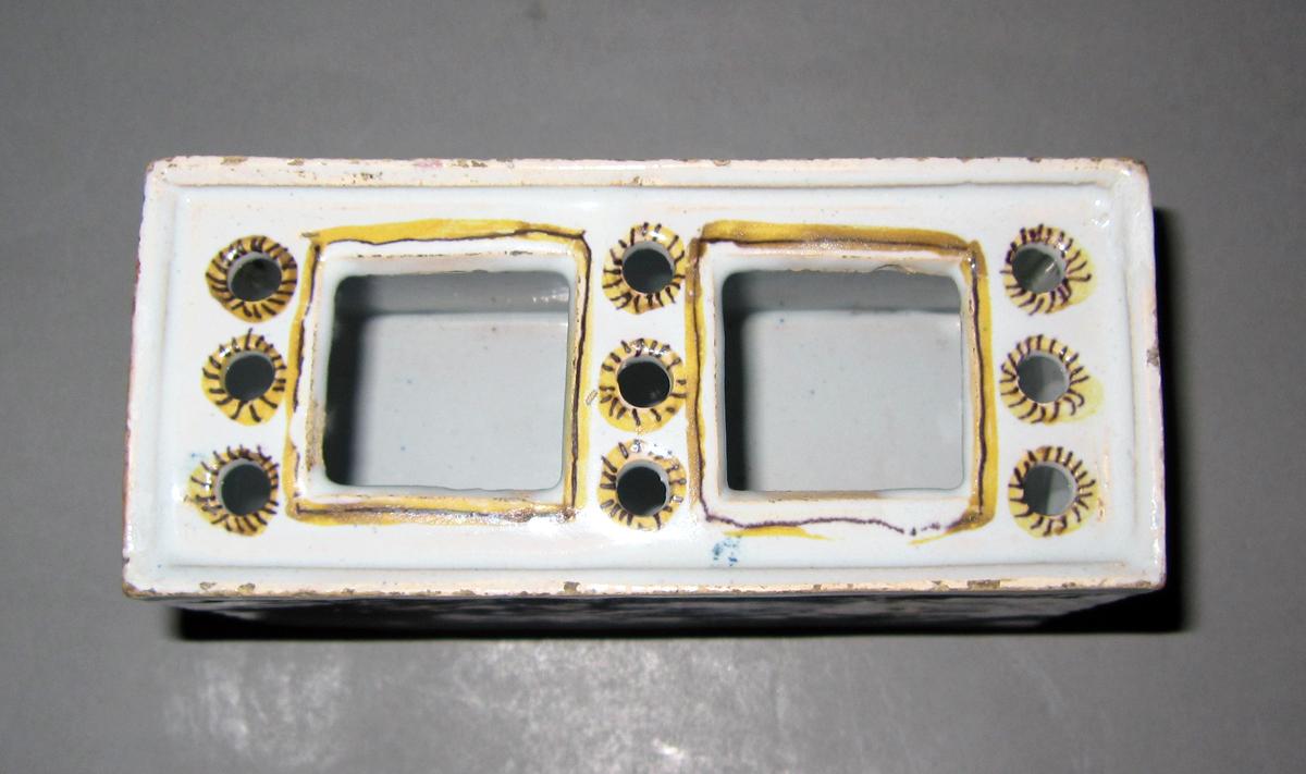 1959.1864.001 Delft flower brick top