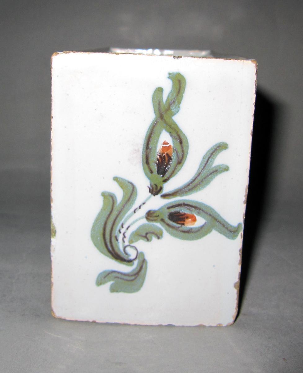 1959.1864.002 Delft flower brick side
