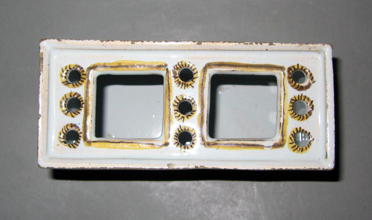 1959.1864.002 Delft flower brick top