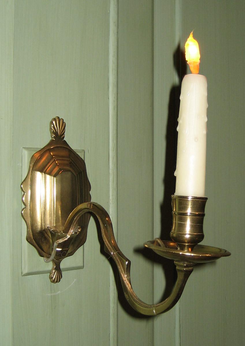 1959.1869.004 Sconce