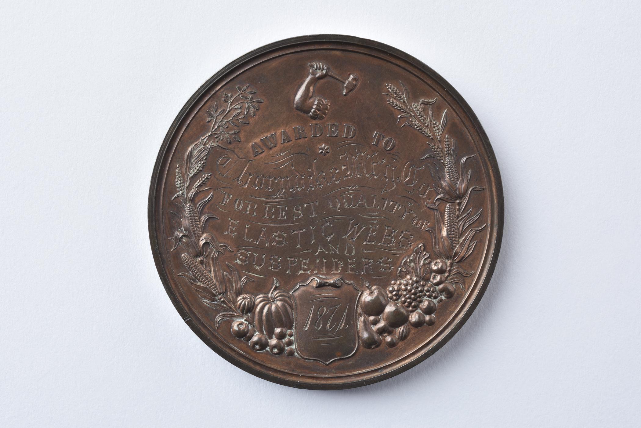2017.0043.001 Medal, view 2