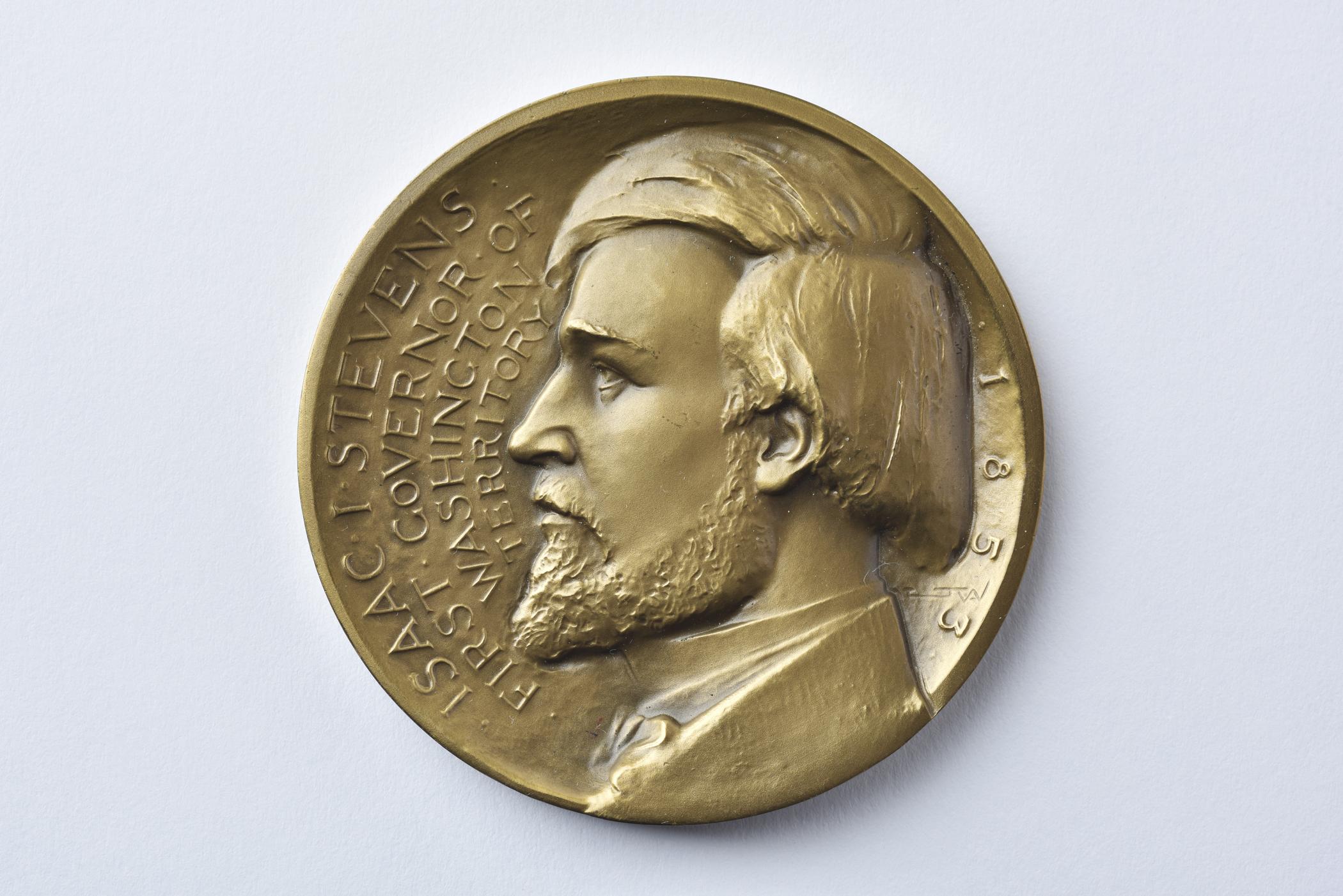2017.0043.010 Medal, view 1