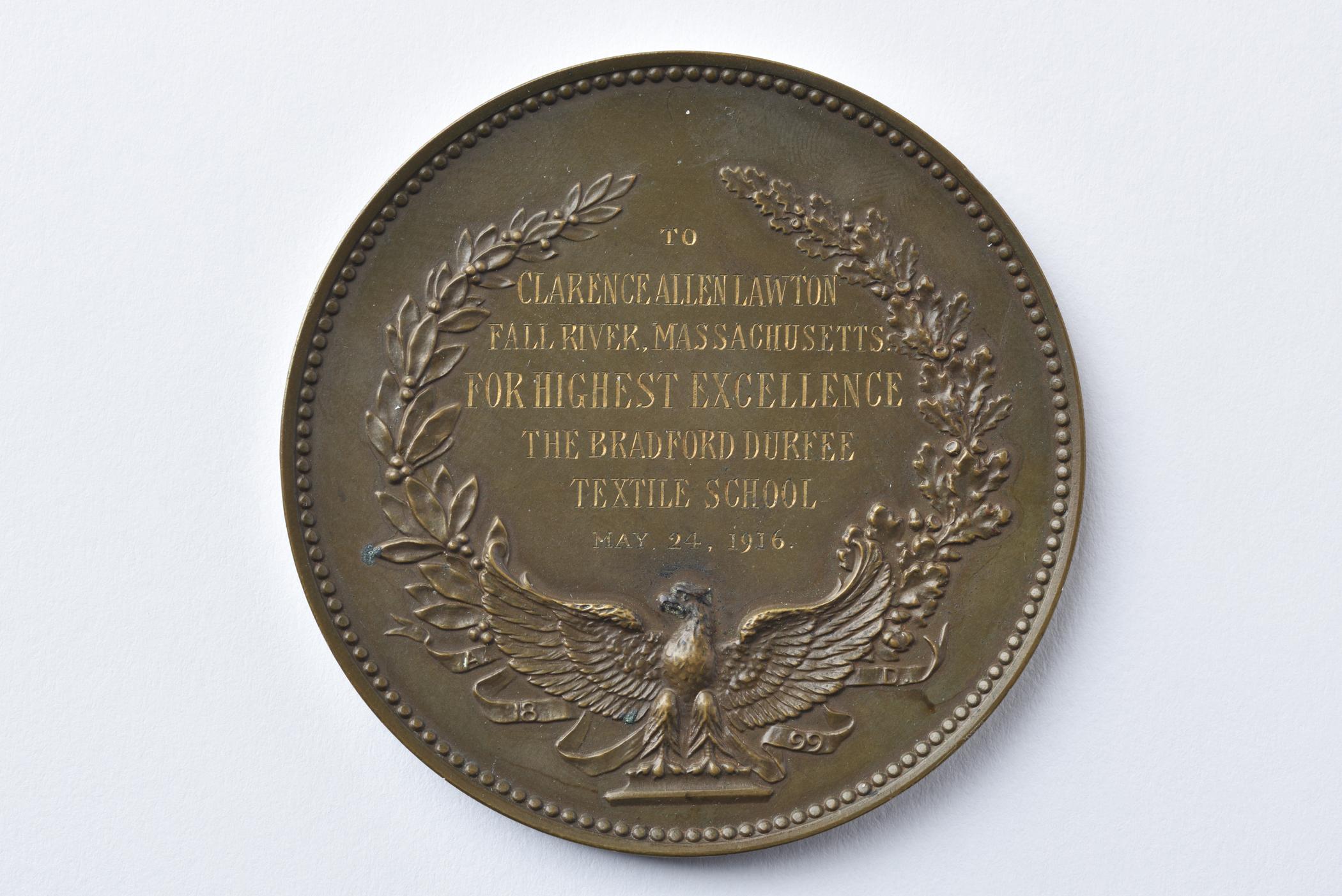 2017.0043.017 B Medal, view 2