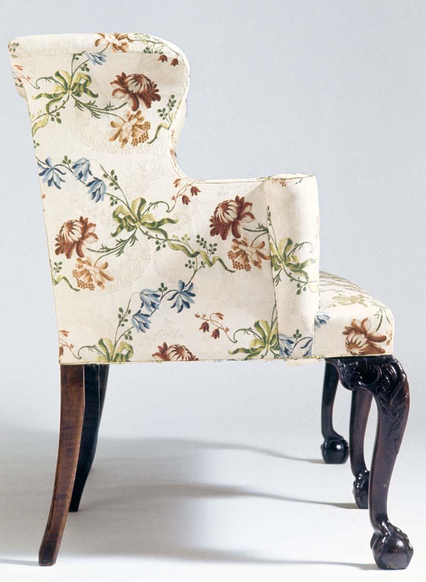 1959.1877 Settee, view 2