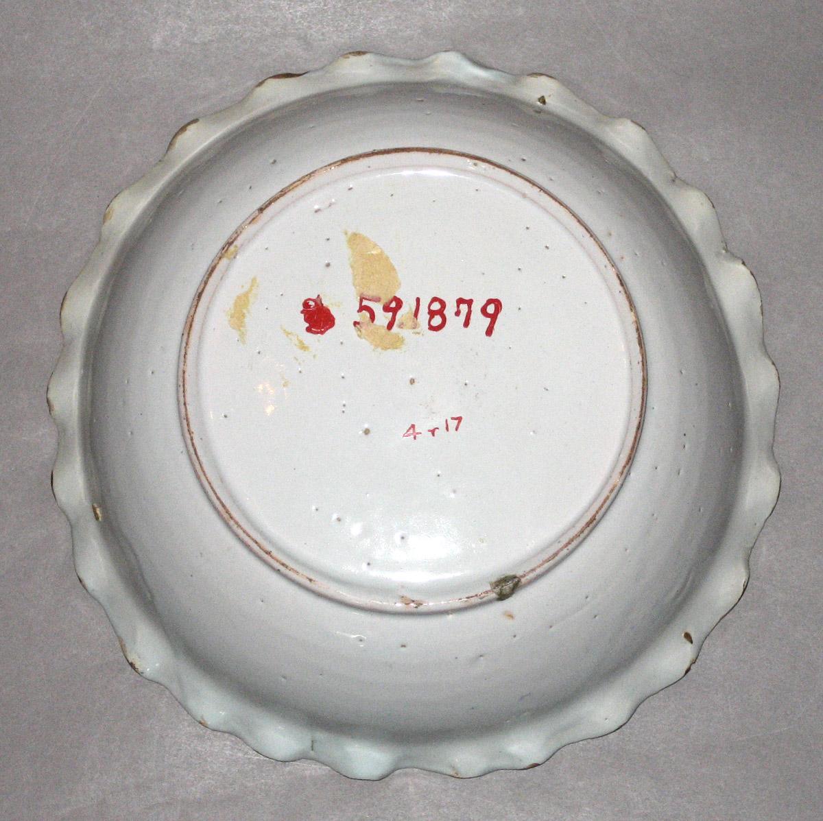 1959.1879 Delft DM bowl (bottom)