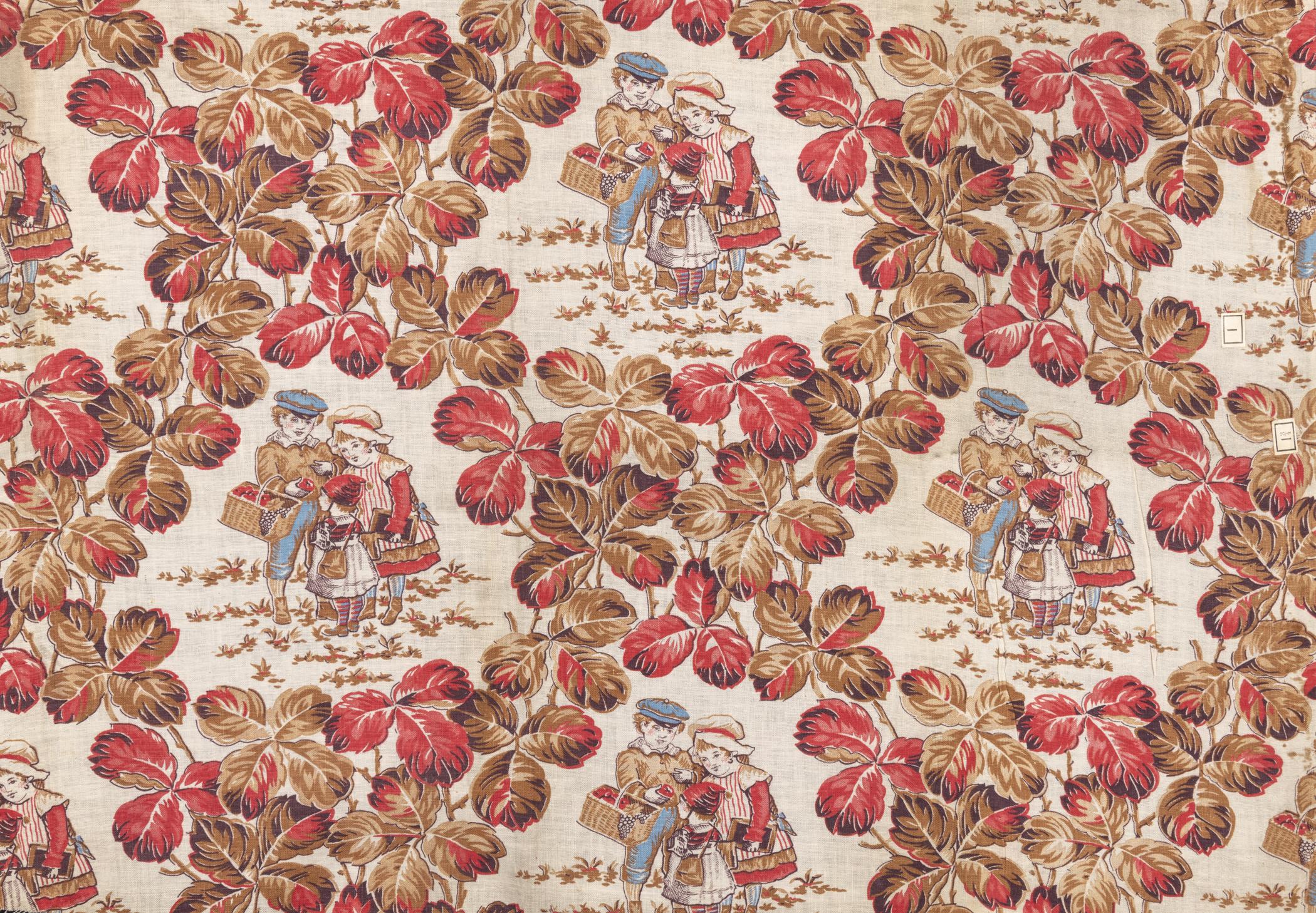2018.0010.024.001 Textile fragment, printed, detail 1