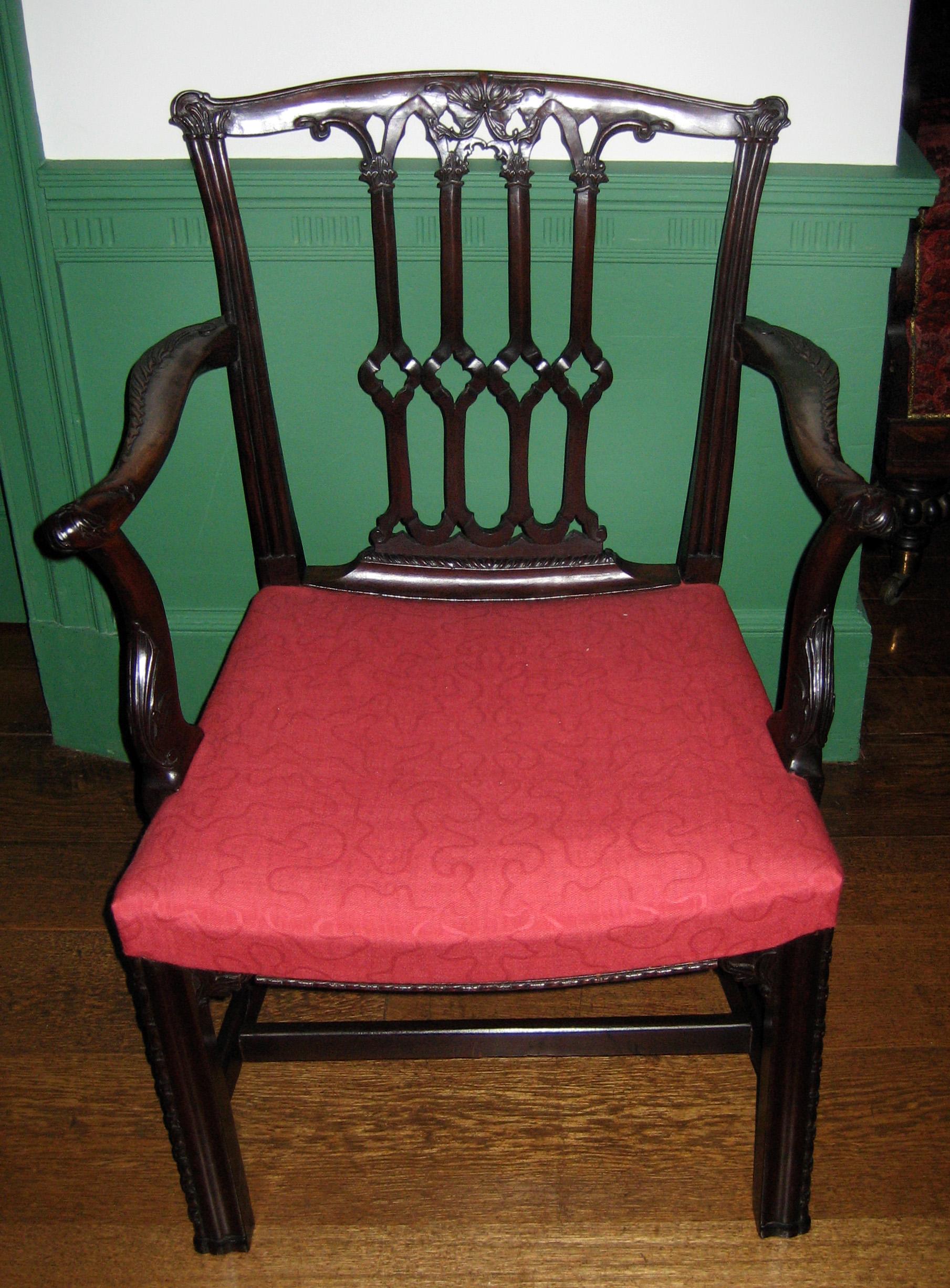 1959.1882 Chair view 2