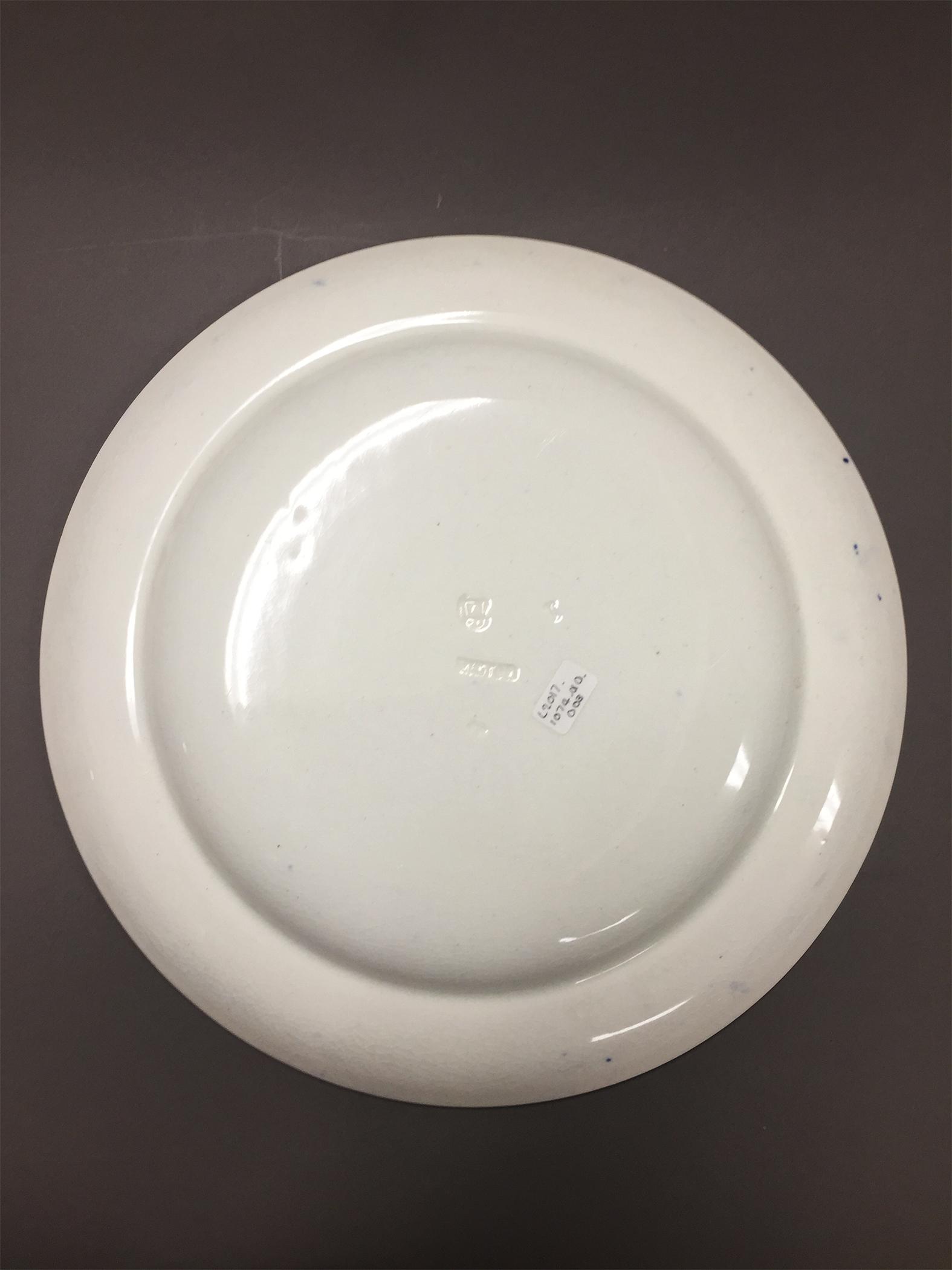 2021.0019.009.003 Plate, view 2, reverse