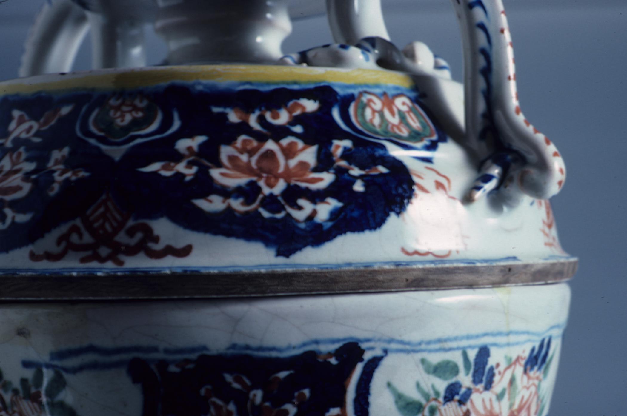 1959.1894 Possett pot (detail 1)