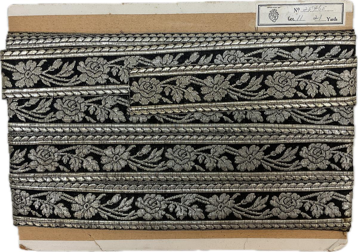 2017.0043.035.001.019 Passementerie, Trim, Reg Image, overall