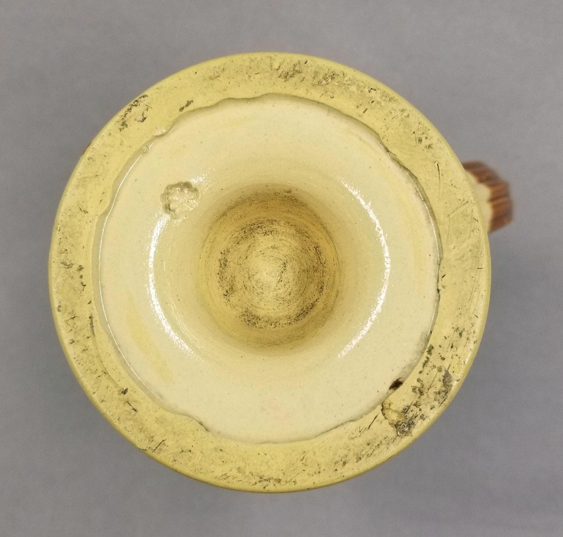 2019.0001 Jug, view 6, underside
