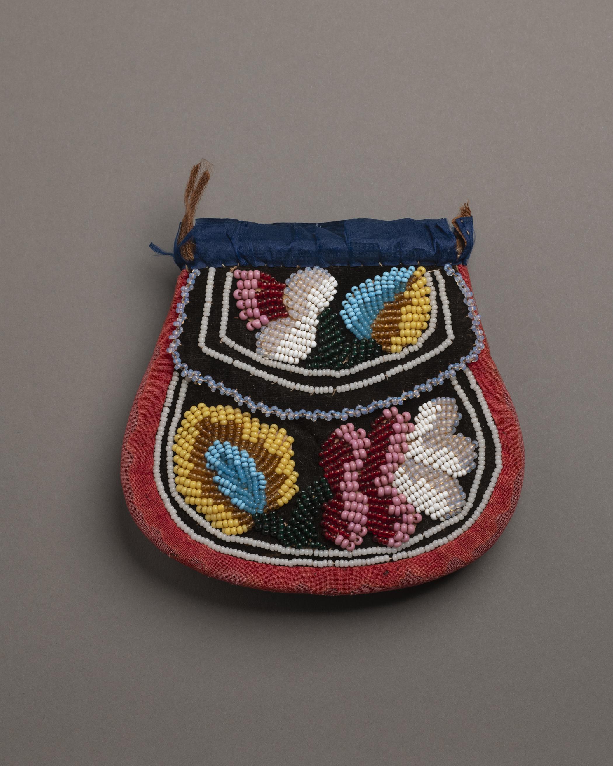 2018.0013 Bag, Purse or bag, overall