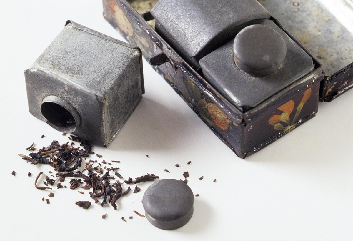 1959.1940 A-F Box, Detail