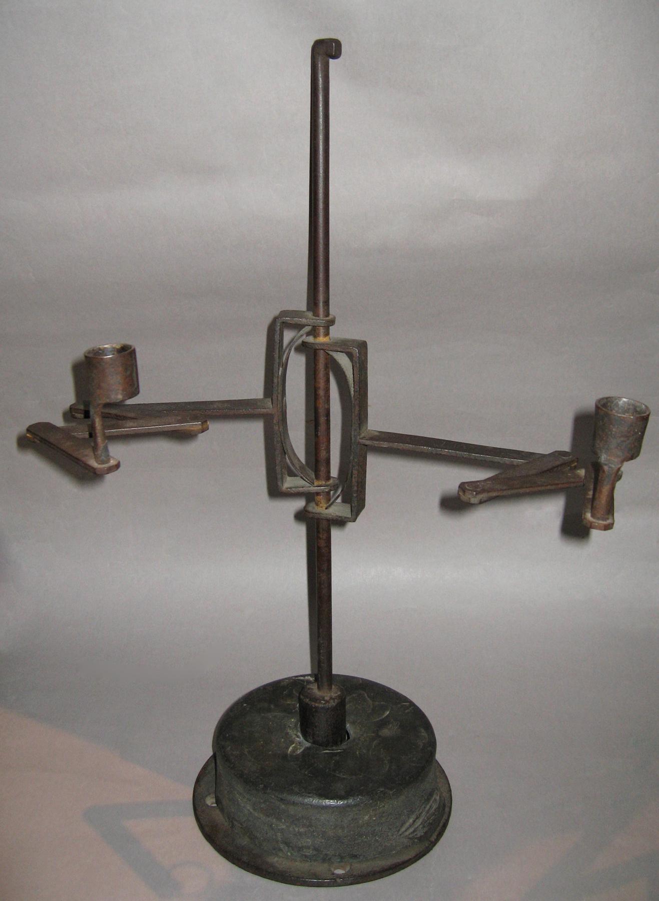 1959.1949 Candlestand