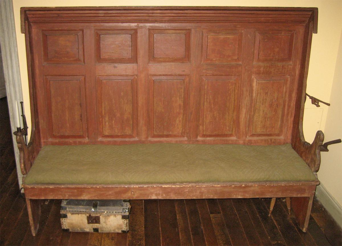 1959.1965 A, B Settle and Cushion view 1