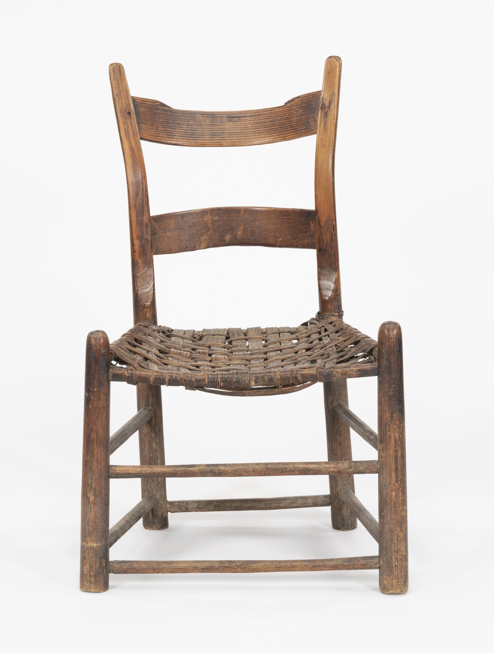 2018.0034.001 Chair, view 2