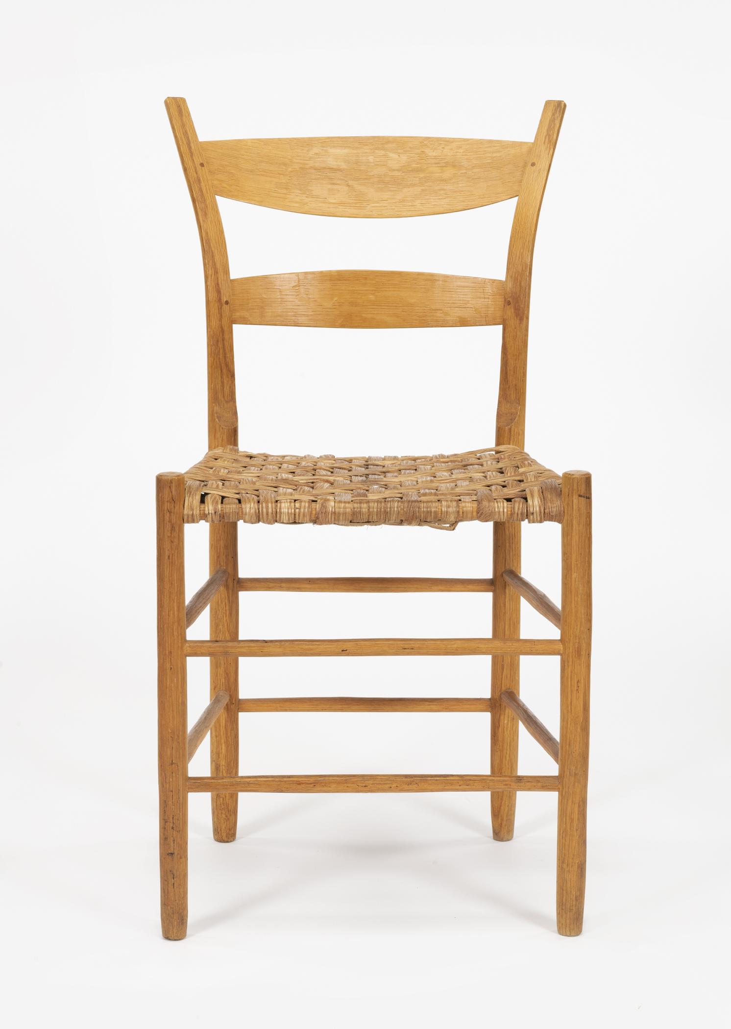 2018.0034.002 Chair, view 2