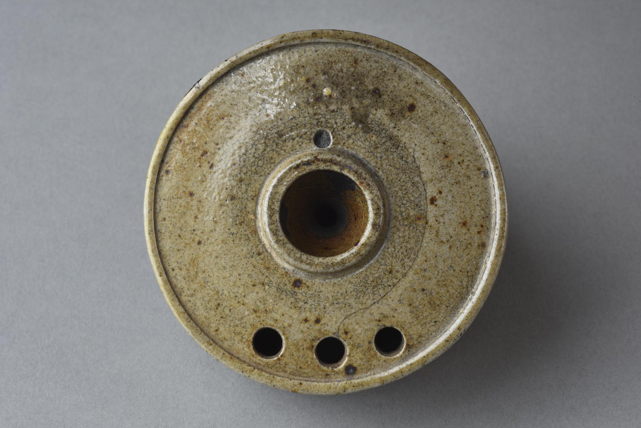 2018.0044.004 Inkwell, view 4
