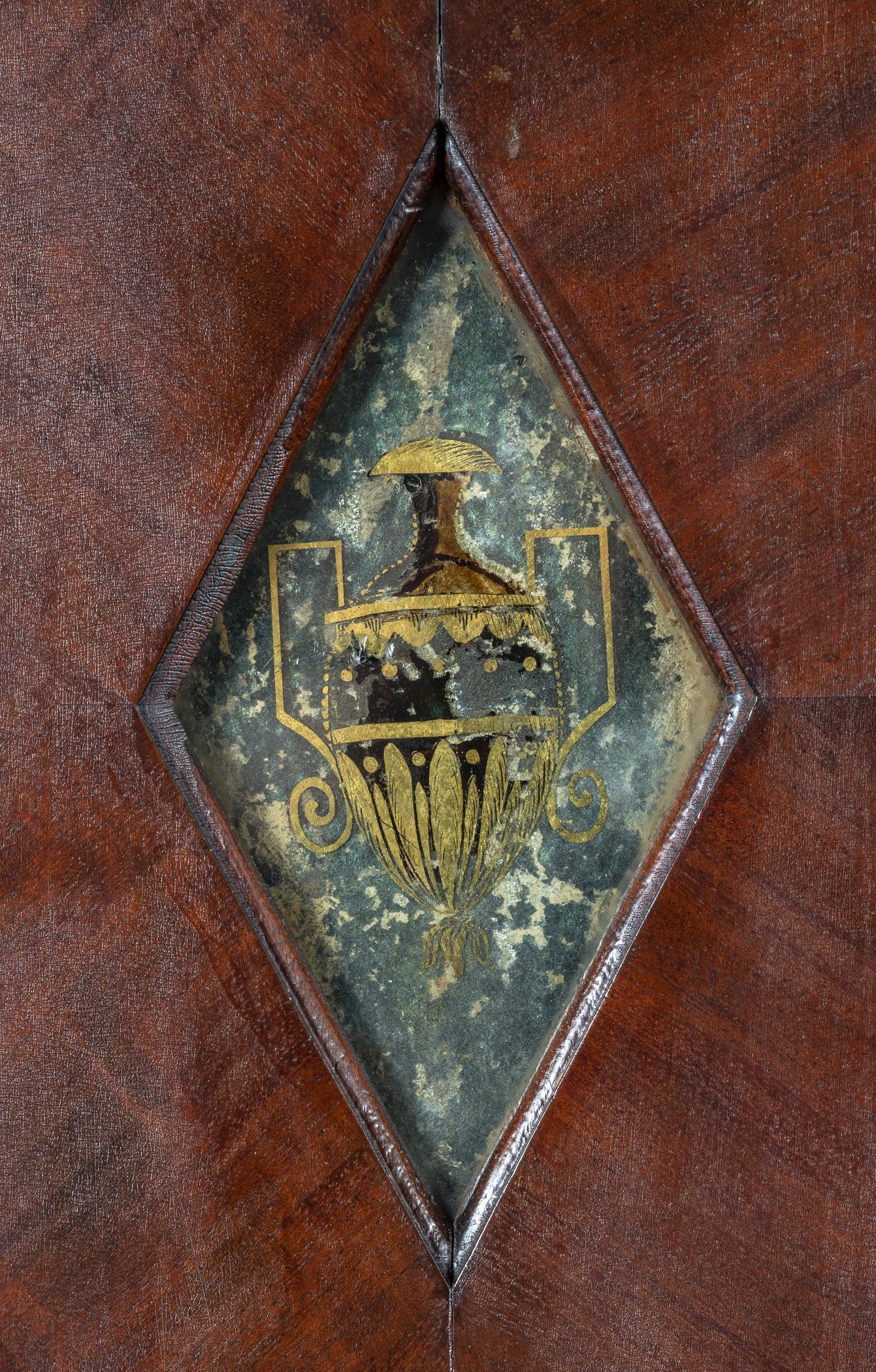 2019.0014.001 Secretary and bookcase, detail 8