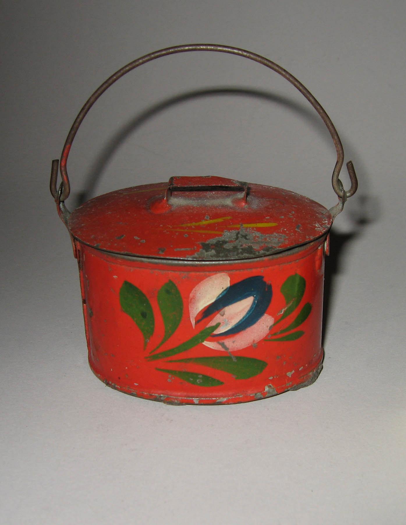 1959.2074 pail