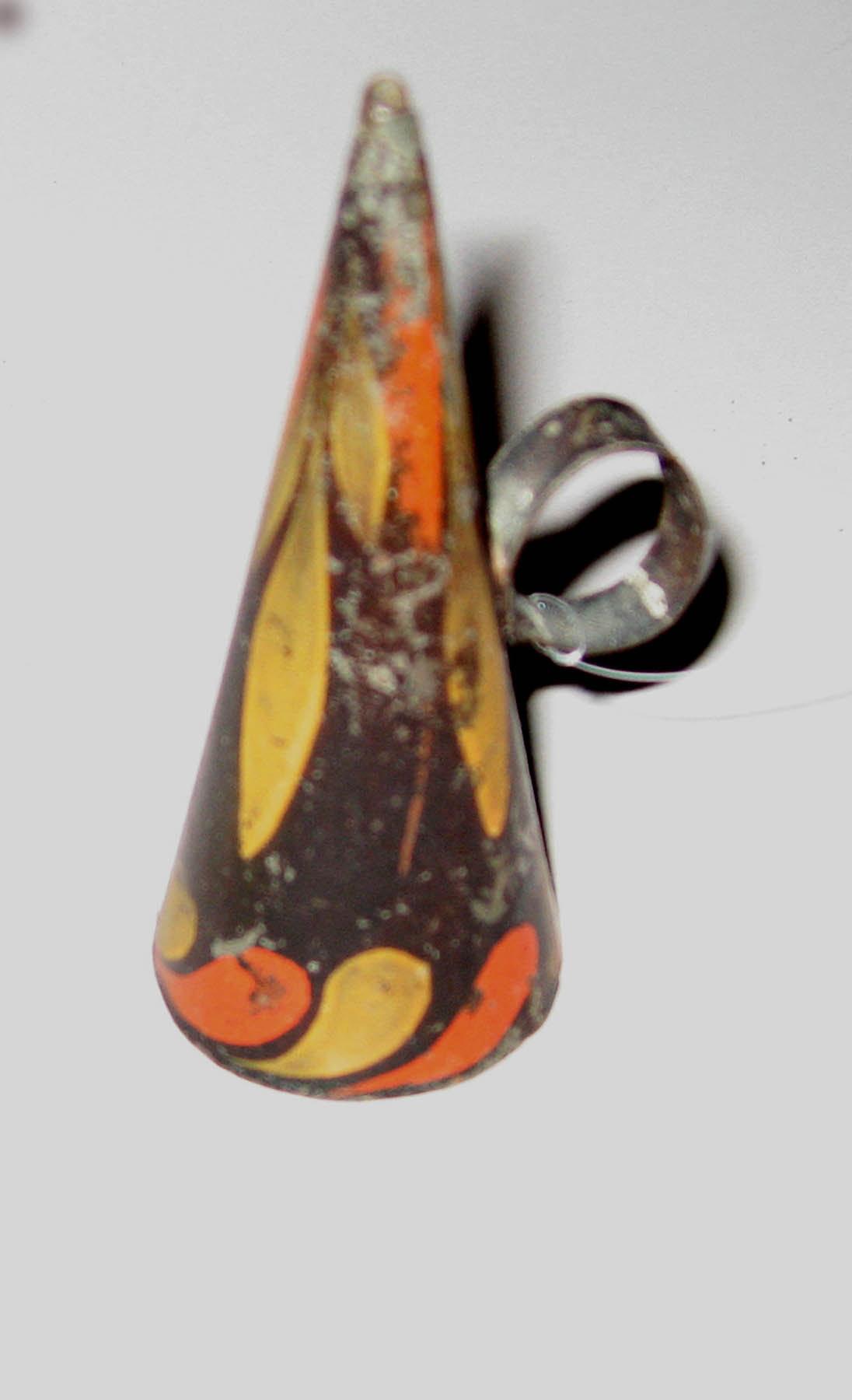 1959.2076 Douter
