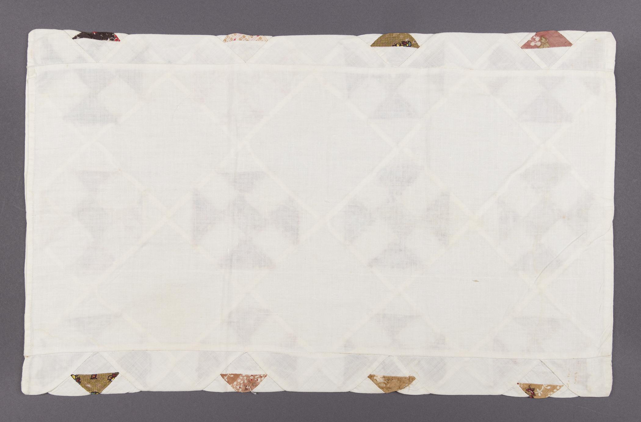 2019.0032.036 Pillow cover, view 2, reverse