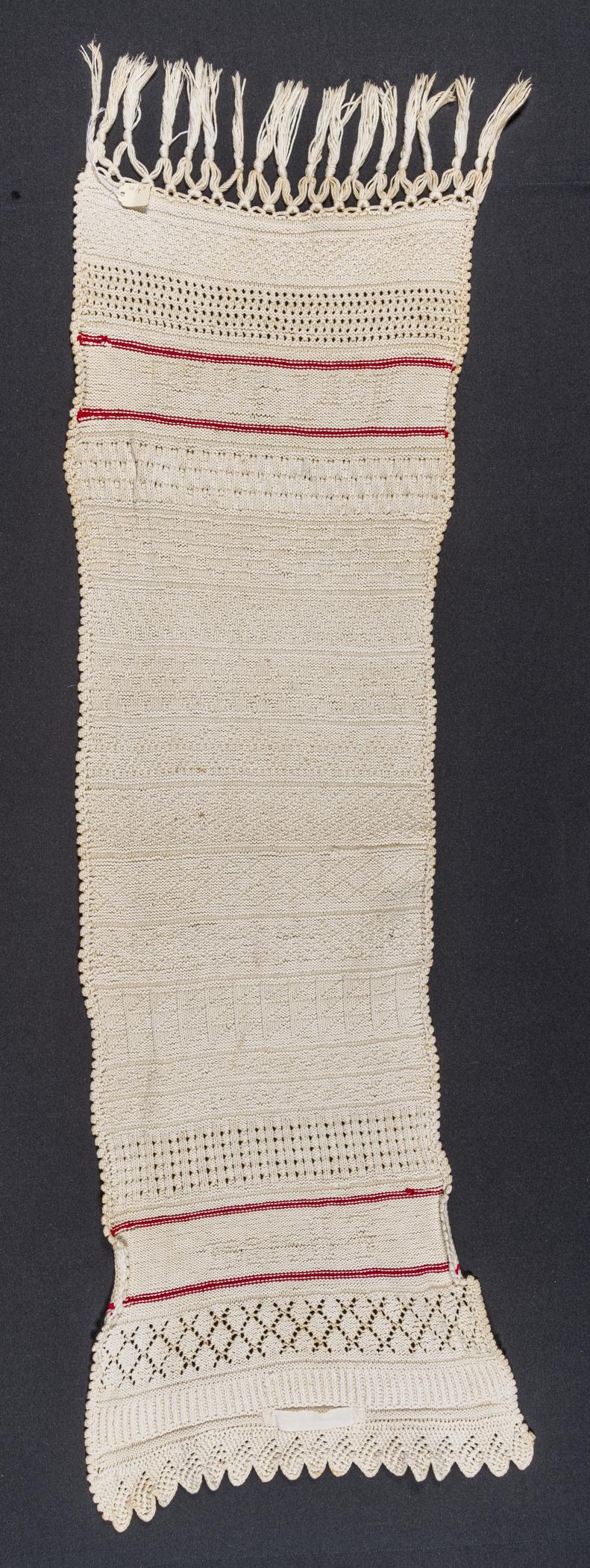 2019.0032.049 Towel, view 2, reverse