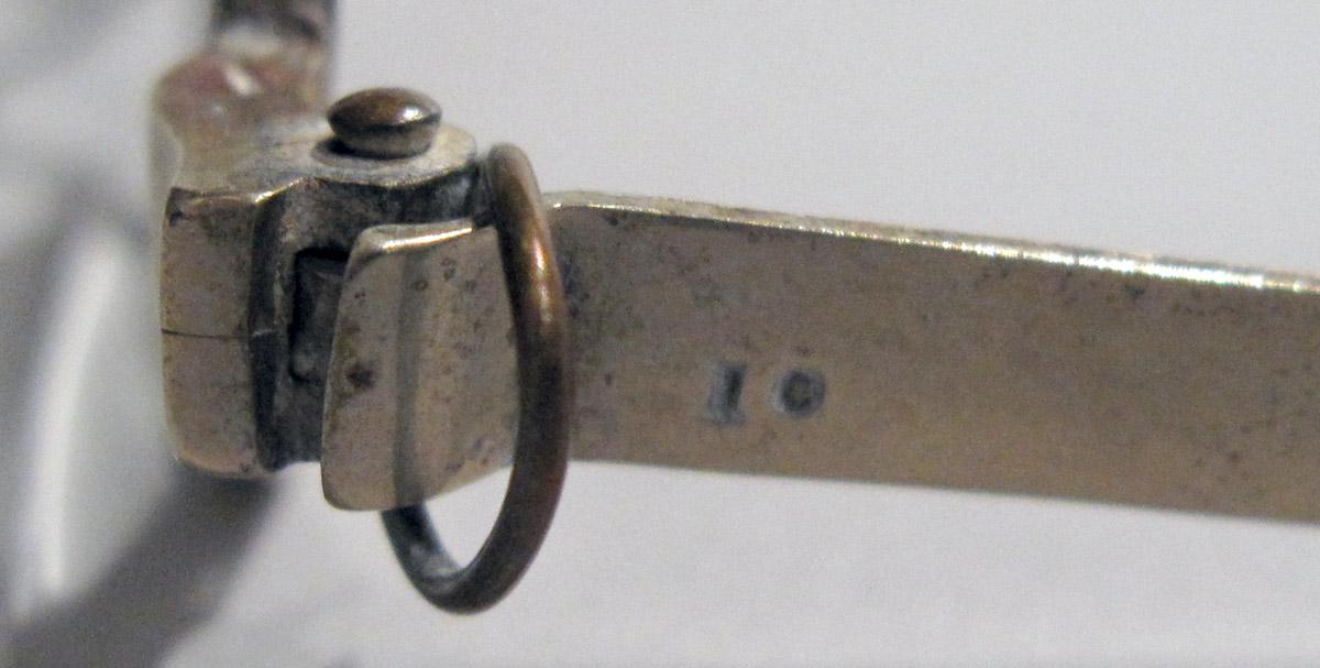 1959.2122 A Silver Spectacles mark 1