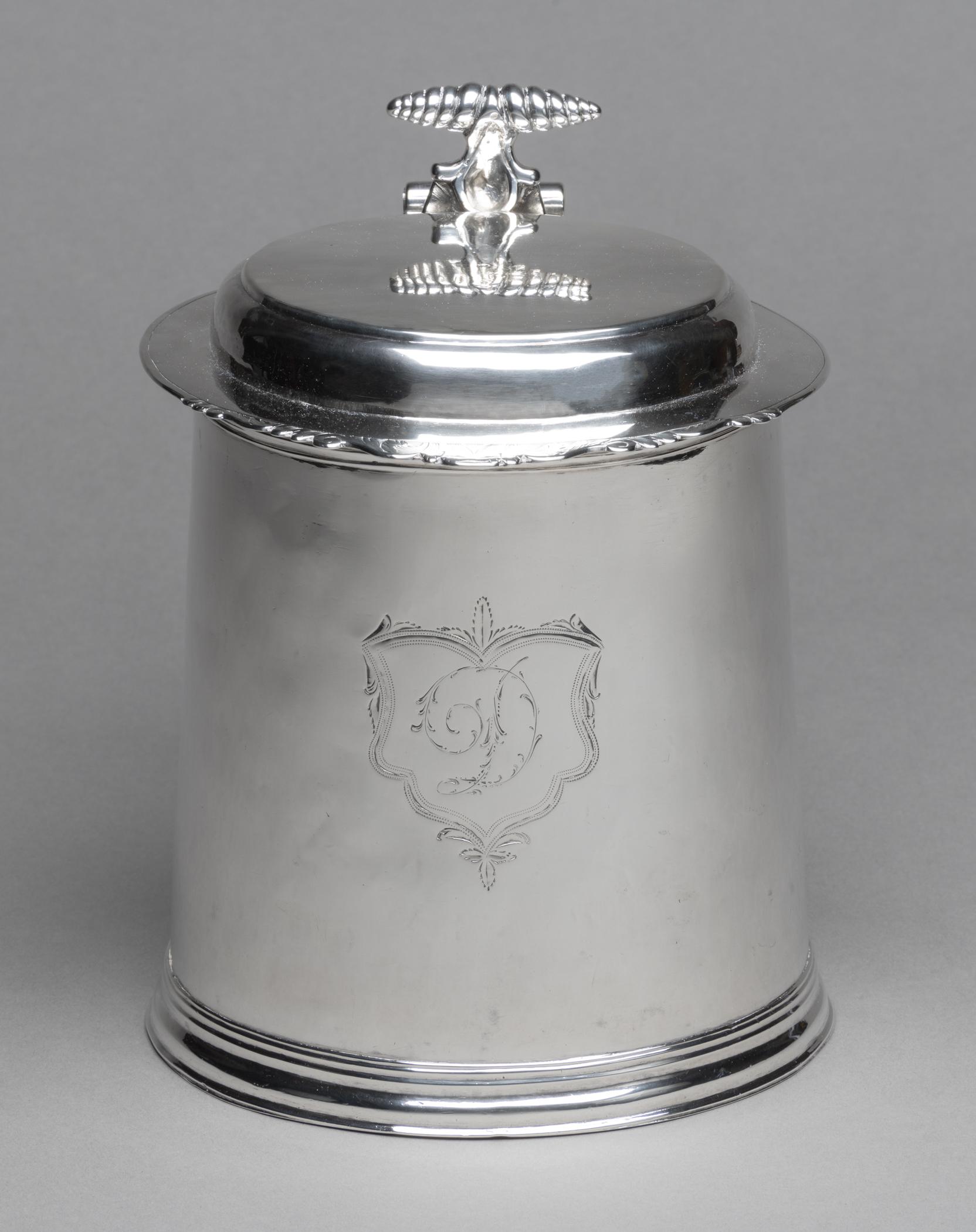 2020.0012 Tankard, view 5