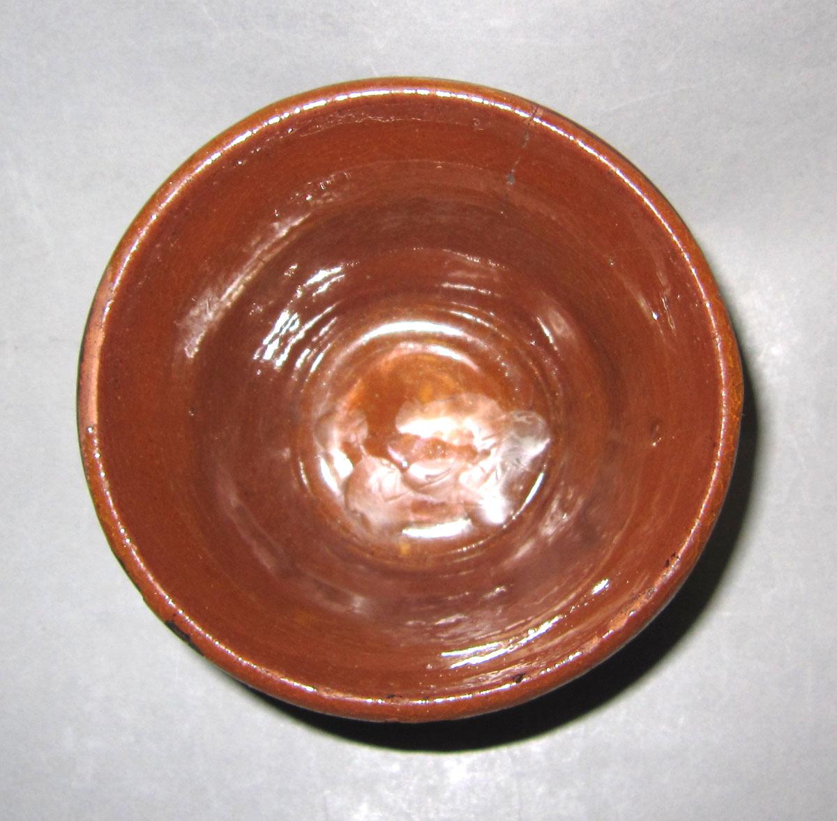 1959.2166 Redware bowl top