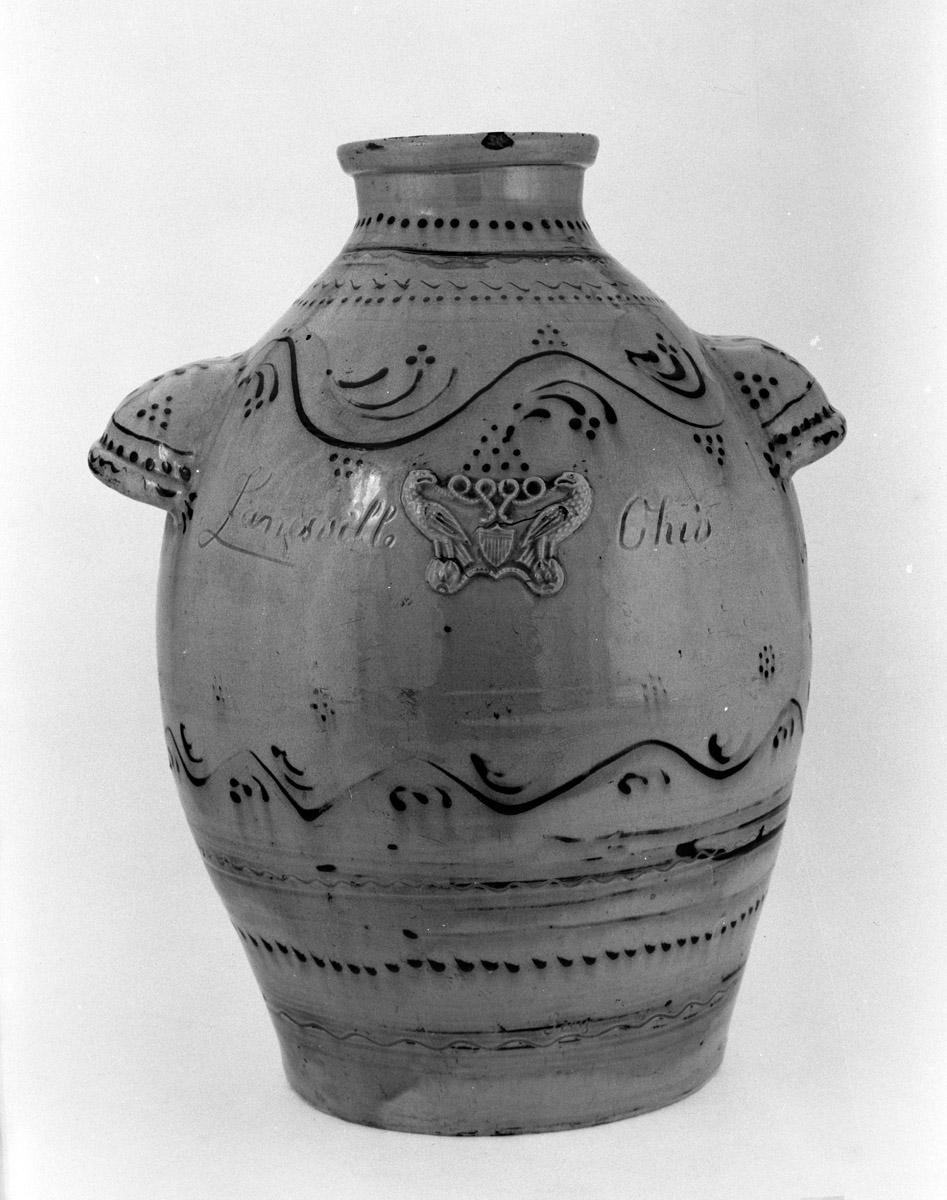 1959.2188 Water cooler, cistern (bw, overall side 2)