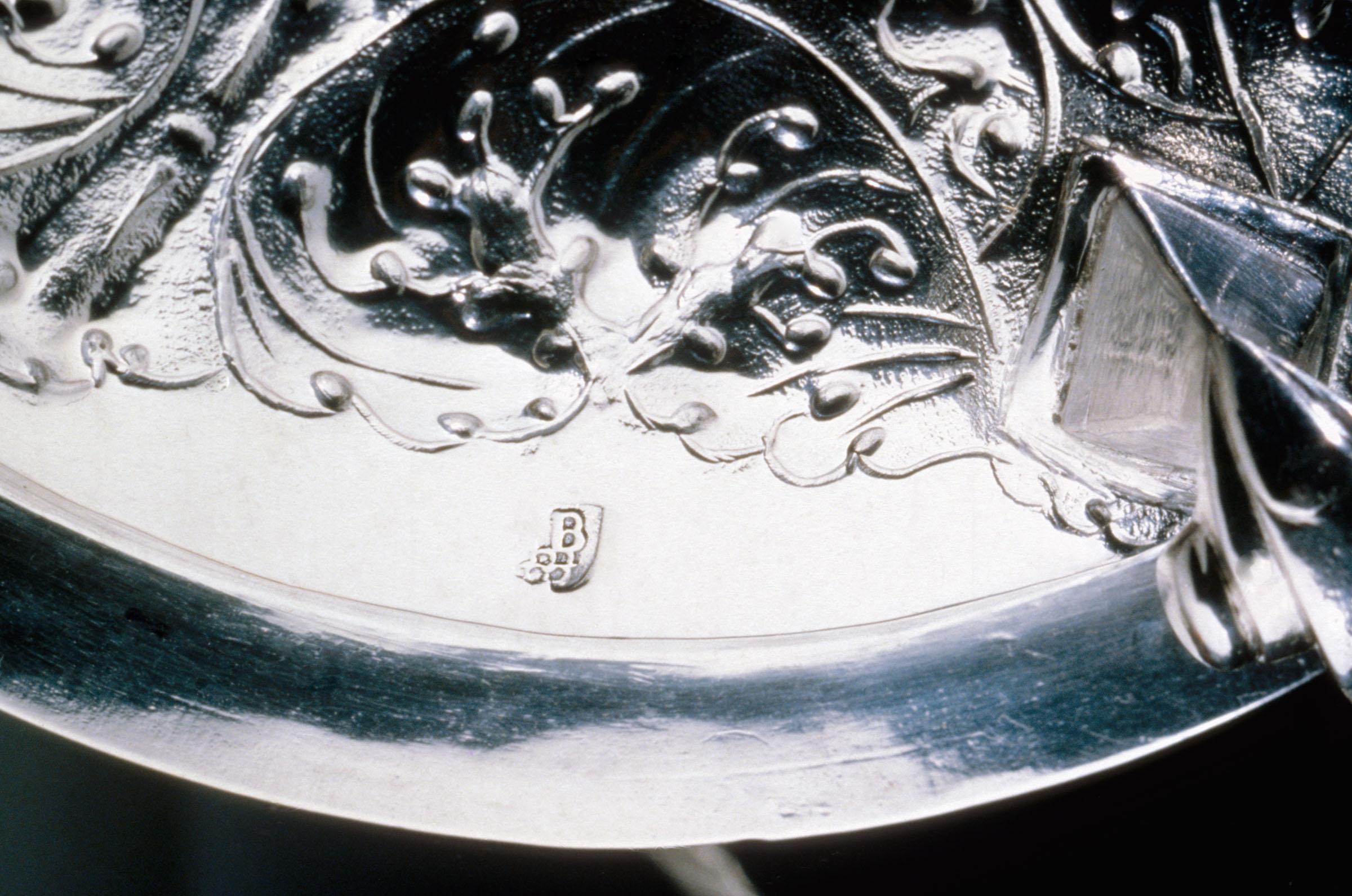 1959.2298 A, B Cup, Two-handled cup, detail 1