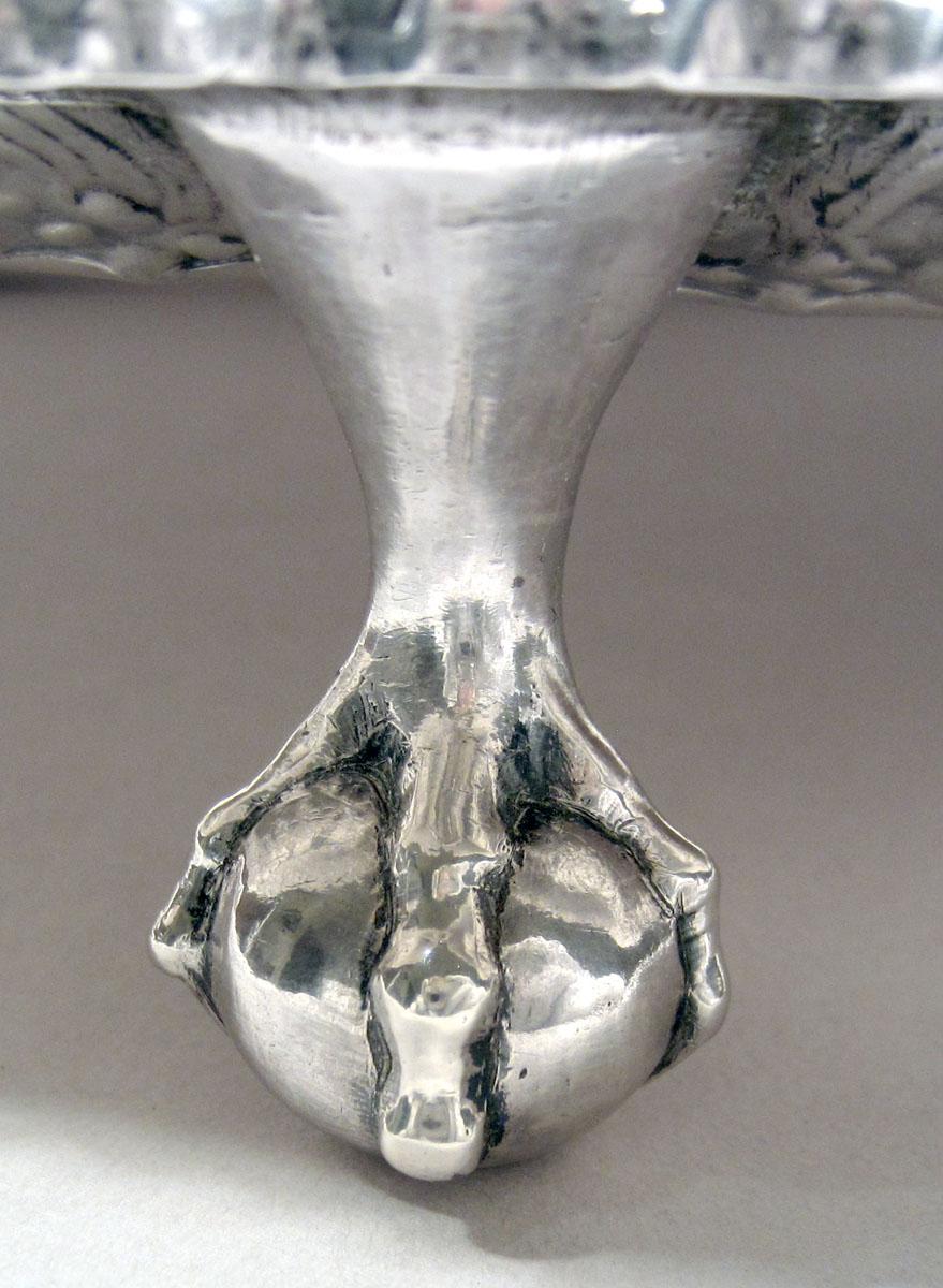 1959.2301 Silver Salver detail foot