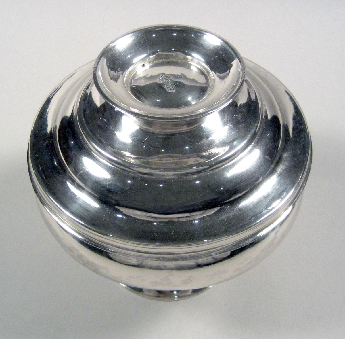 1959.2306 A, B Silver Sugar Bowl top view