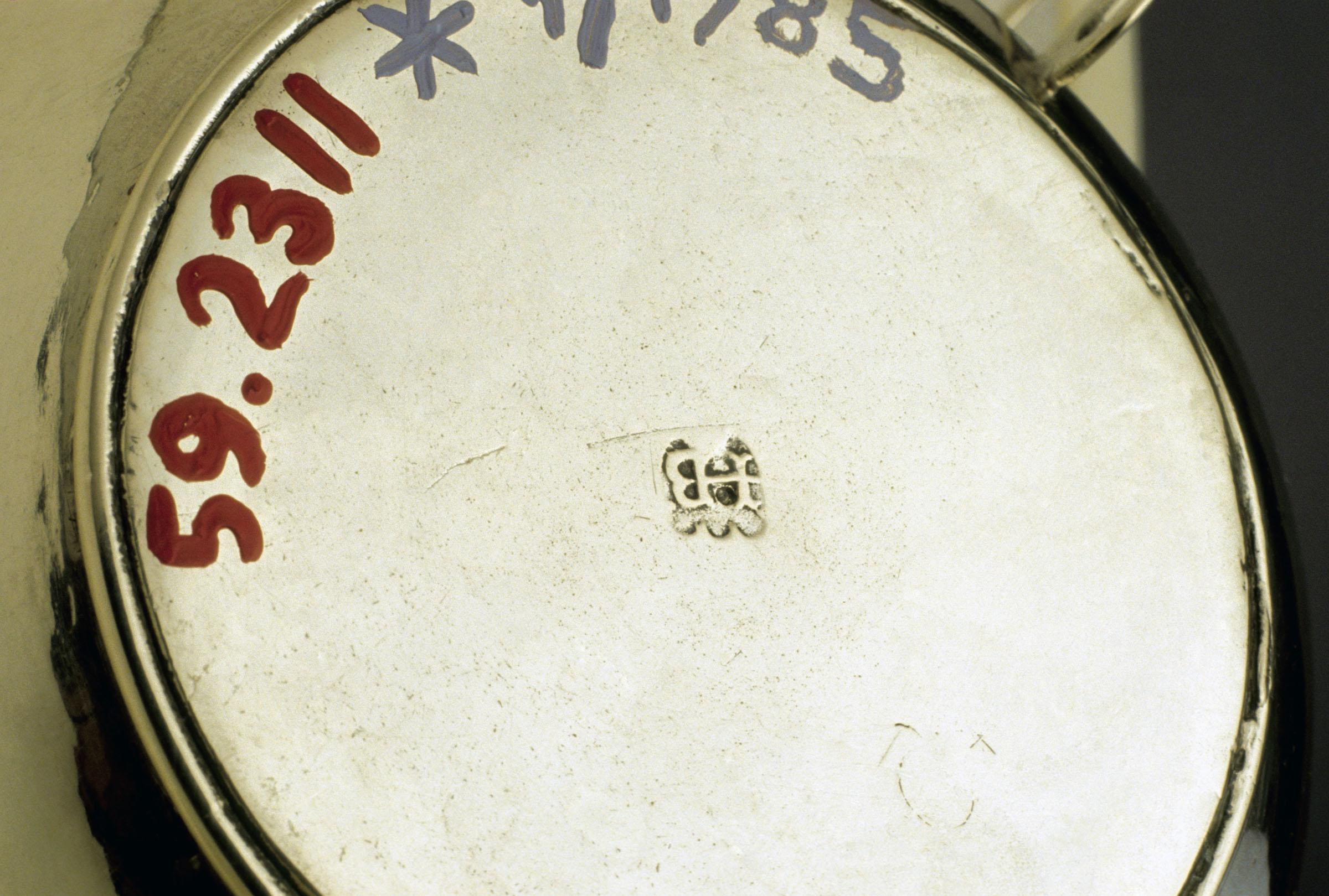 1959.2311 Bowl, detail 2
