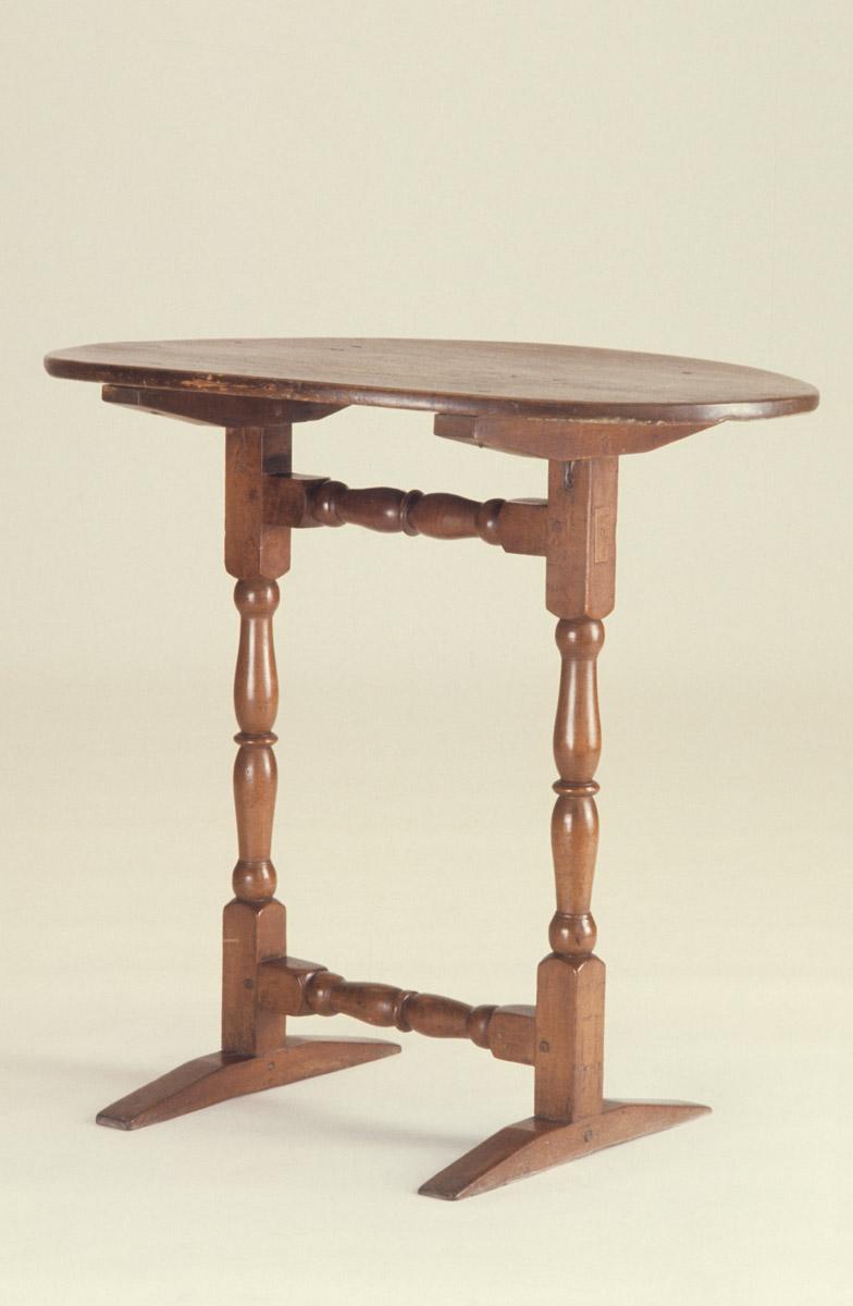 1959.2330 Table