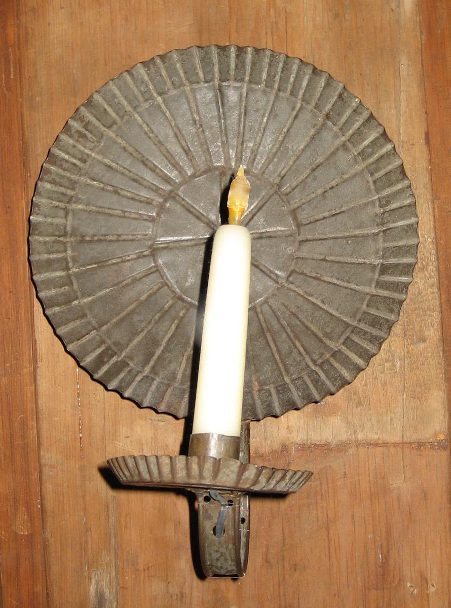 1959.2374 Sconce