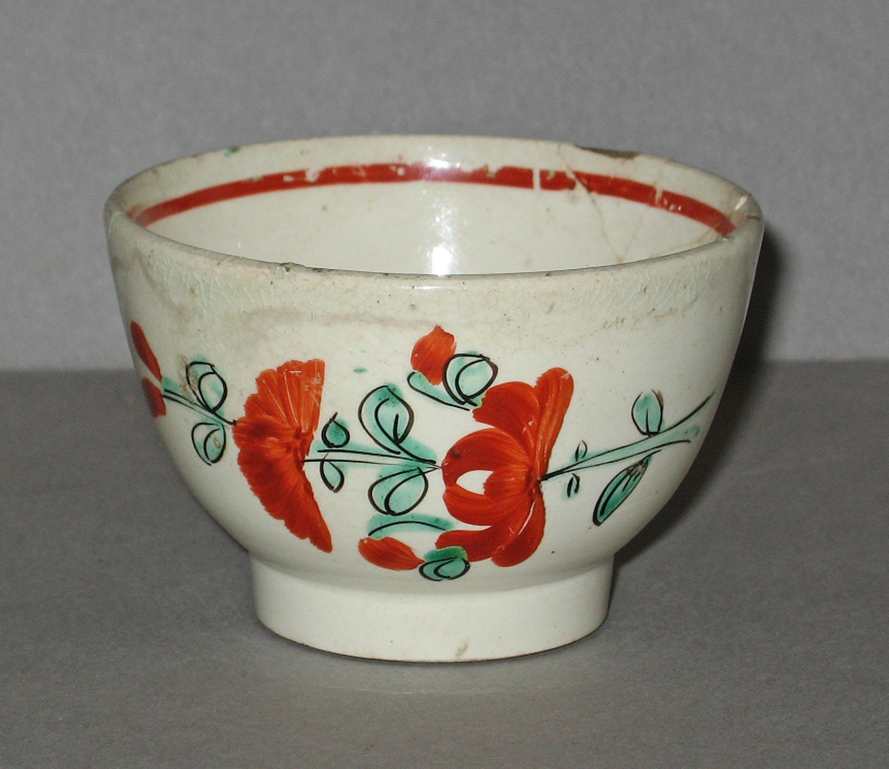 1959.2489 Creamware teabowl