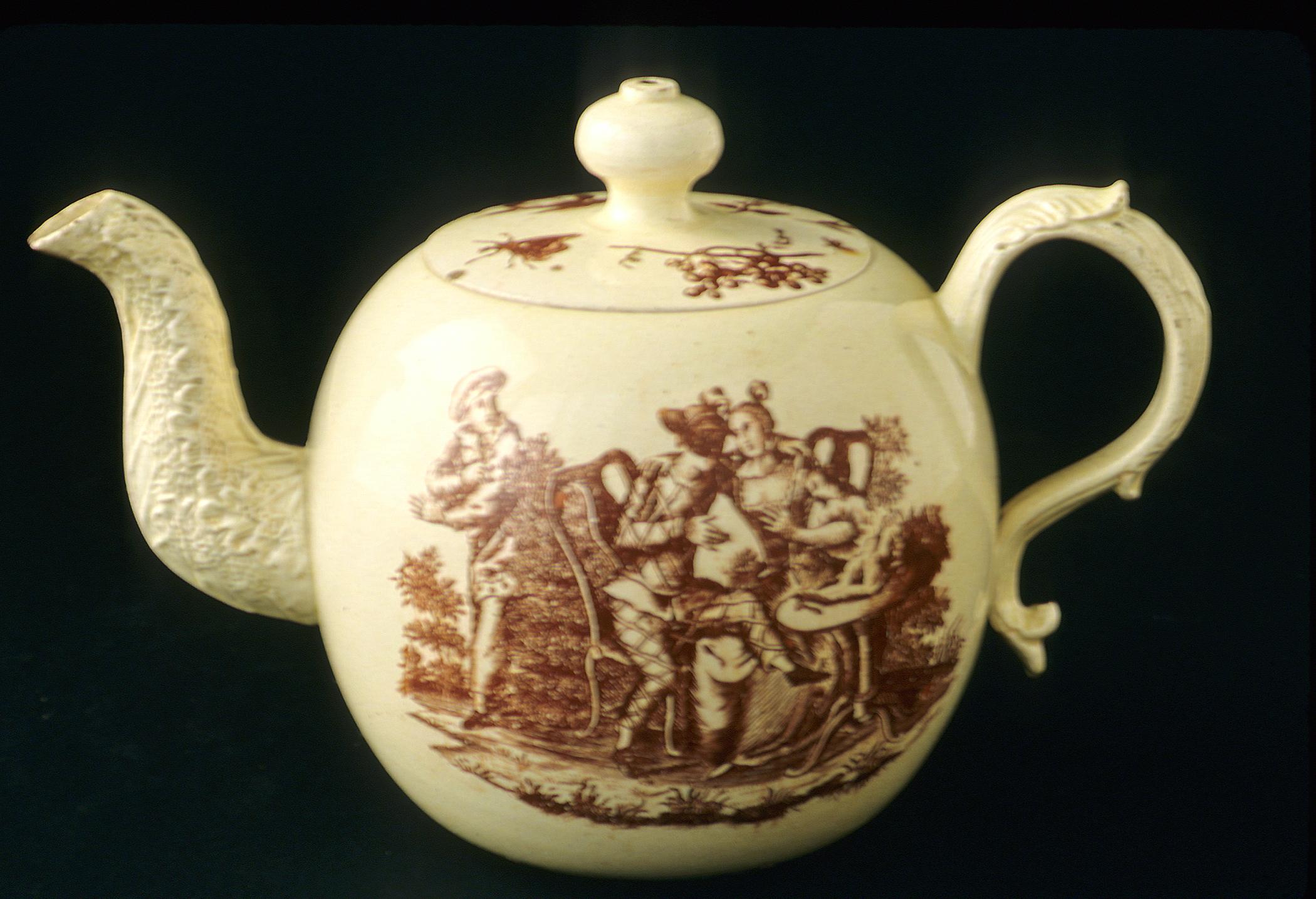 1959.2496 A, B Teapot