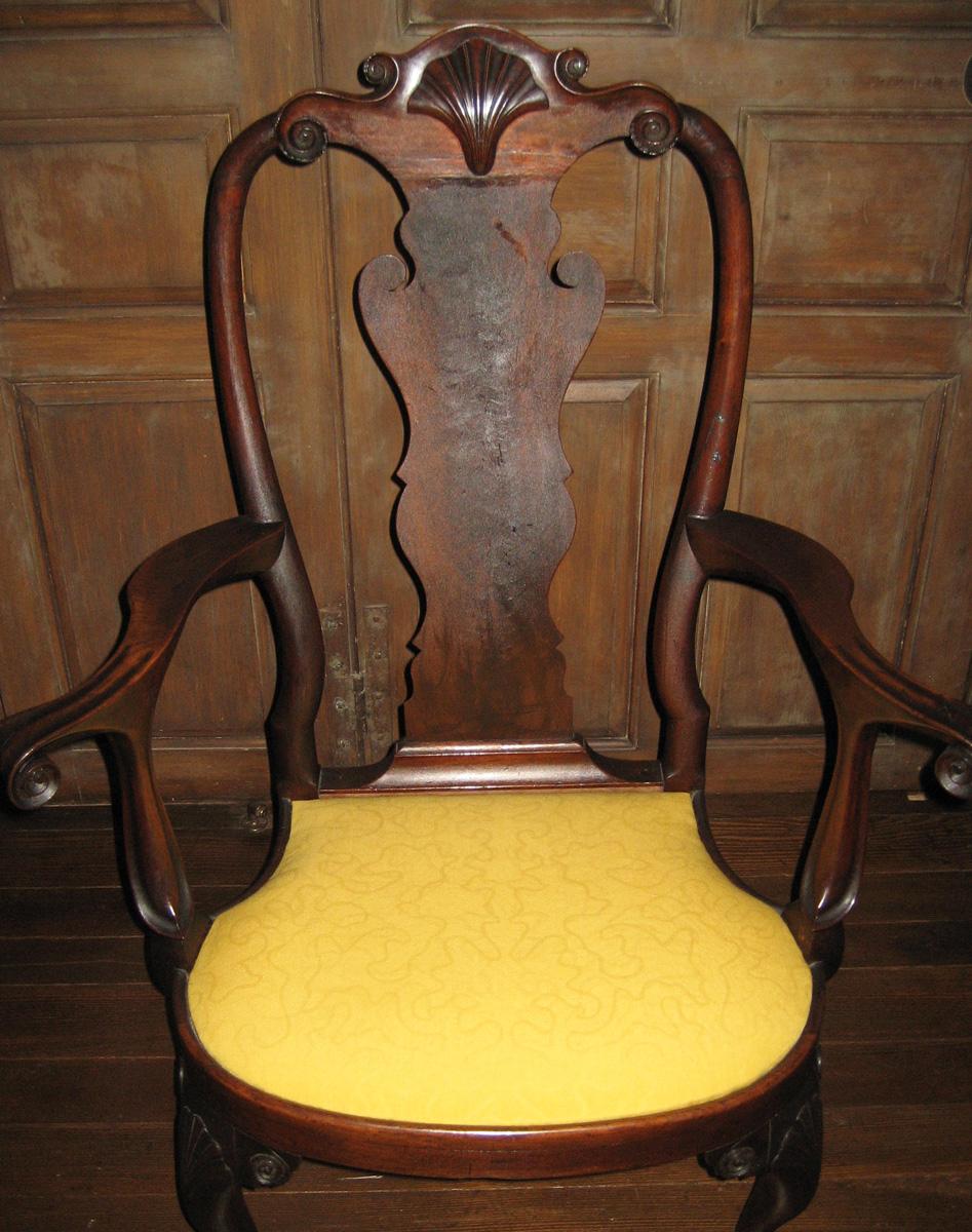 1959.2501 Arm Chair view 2