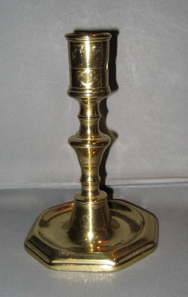 1959.2522 Candlestick