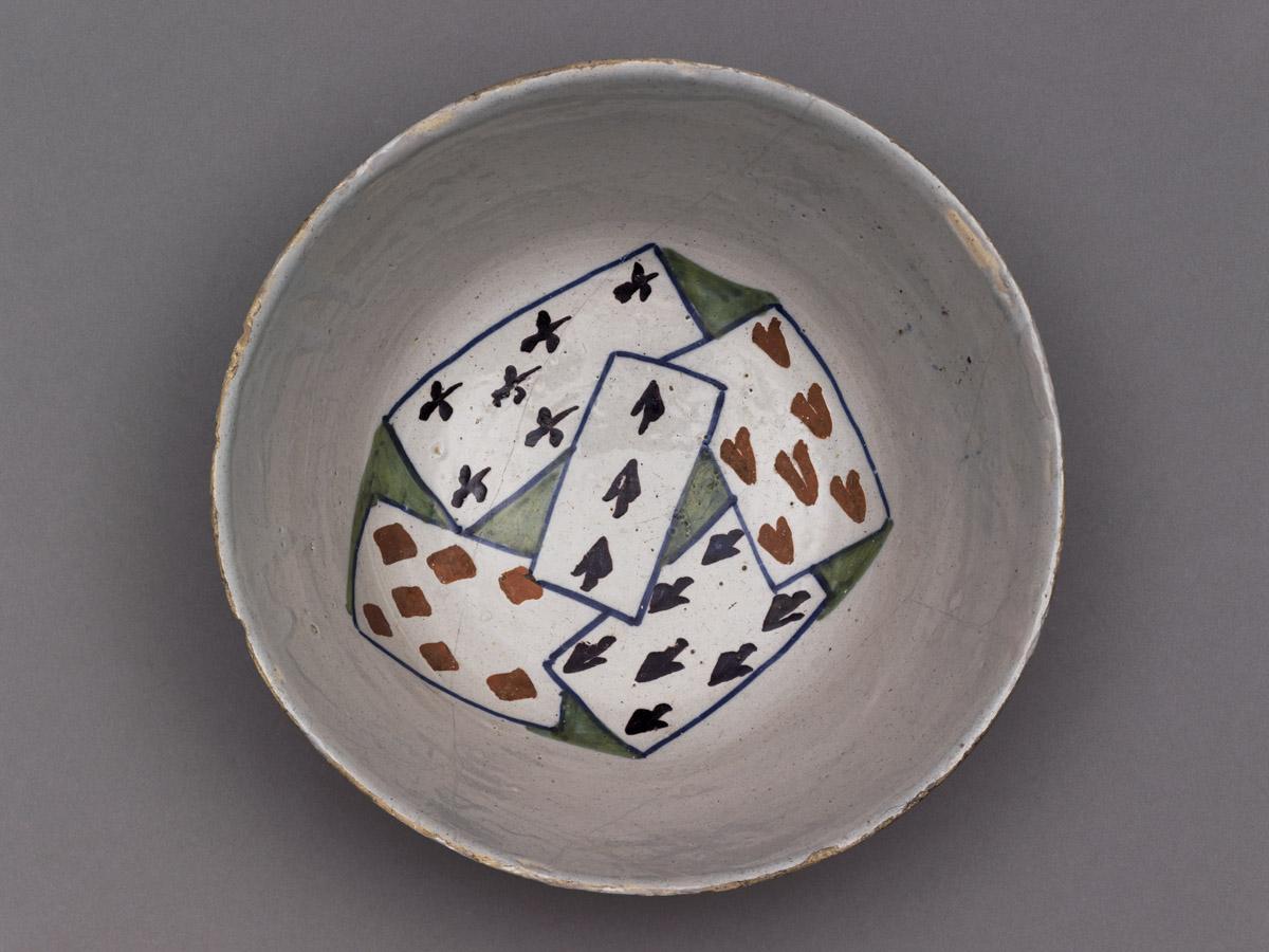 1959.2544 Bowl (detail 2)
