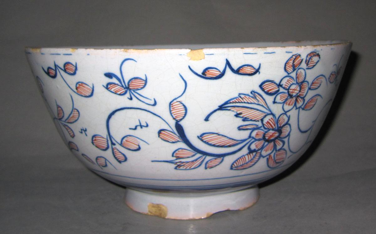 1959.2545 Delft bowl face 2